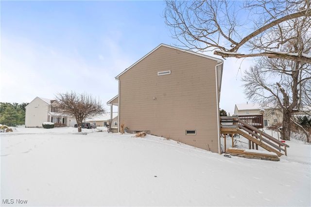 1121 Brittany Boulevard, Akron, OH 44312