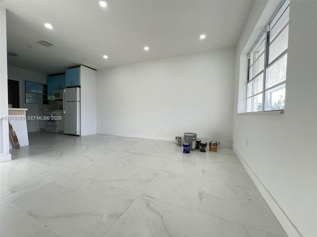 15741 NW 38th Pl 2, Miami Gardens, FL 33054