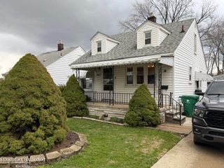 22890 firwood Avenue, Eastpointe, MI 48021