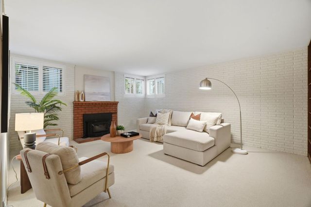 1554 Queenstown Court, Sunnyvale, CA 94087