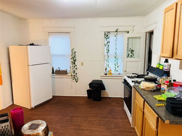 914 HESS Avenue, Erie, PA 16503