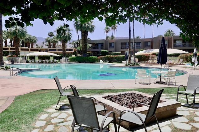 73850 Fairway Drive 190, Palm Desert, CA 92260
