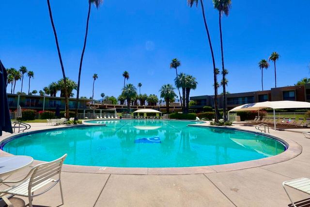 73850 Fairway Drive 190, Palm Desert, CA 92260