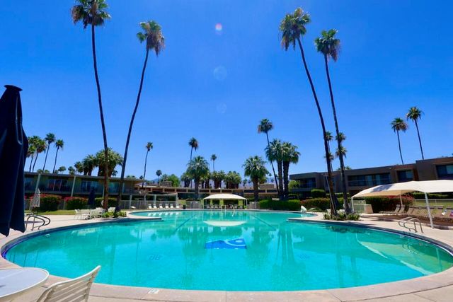 73850 Fairway Drive 190, Palm Desert, CA 92260