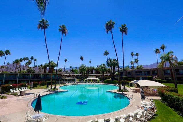 73850 Fairway Drive 190, Palm Desert, CA 92260