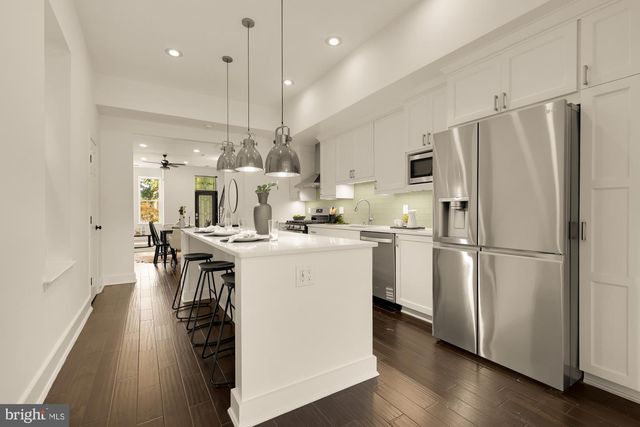 1027 7TH ST NE, Washington, DC 20002