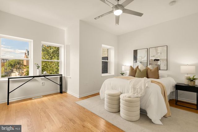 1027 7TH ST NE, Washington, DC 20002