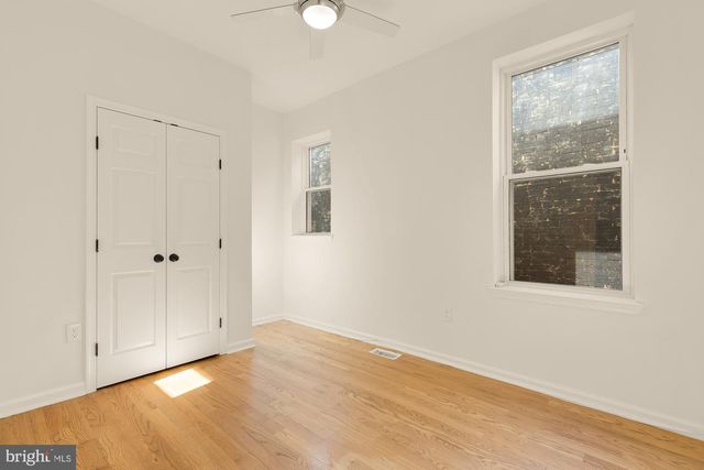 1027 7TH ST NE, Washington, DC 20002