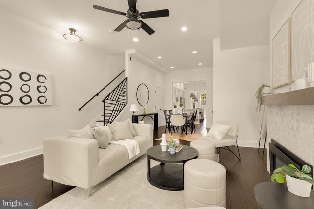 1027 7TH ST NE, Washington, DC 20002