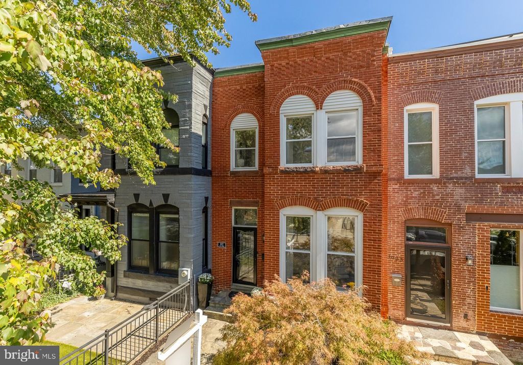 1027 7TH ST NE, Washington, DC 20002