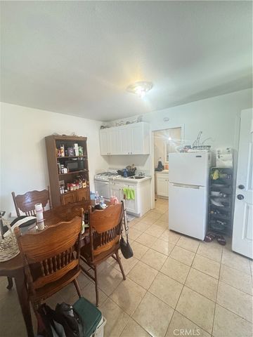 412 S Palm, Ontario, CA 91762