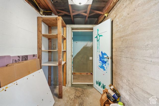 2259 W 1800 N, Clinton, UT 84015