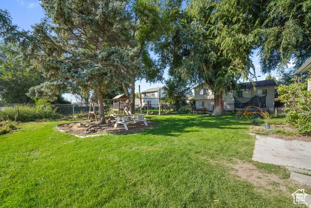 2259 W 1800 N, Clinton, UT 84015