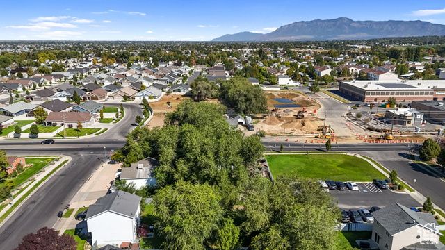 2259 W 1800 N, Clinton, UT 84015