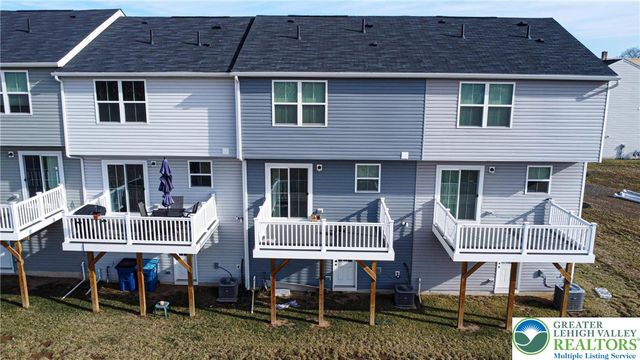 2118 Cross Country Road, Northampton Boro, PA 18067