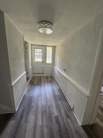 114 W Mequon ROAD, Mequon, WI 53092