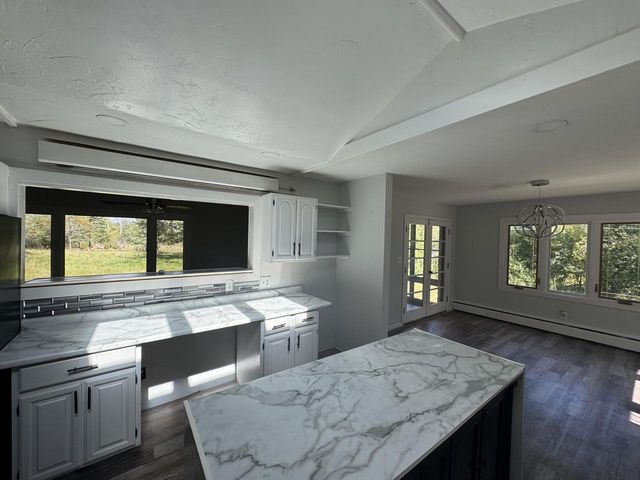 114 W Mequon ROAD, Mequon, WI 53092