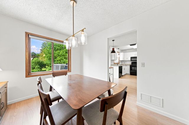 840 Northview Park Road, Eagan, MN 55123
