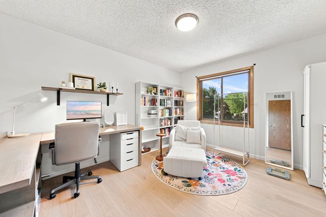 840 Northview Park Road, Eagan, MN 55123