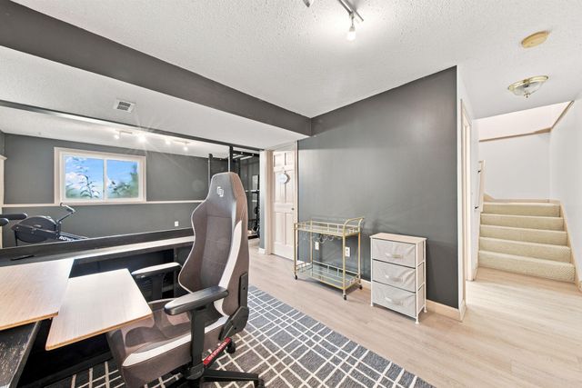 840 Northview Park Road, Eagan, MN 55123