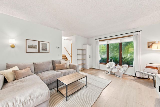 840 Northview Park Road, Eagan, MN 55123