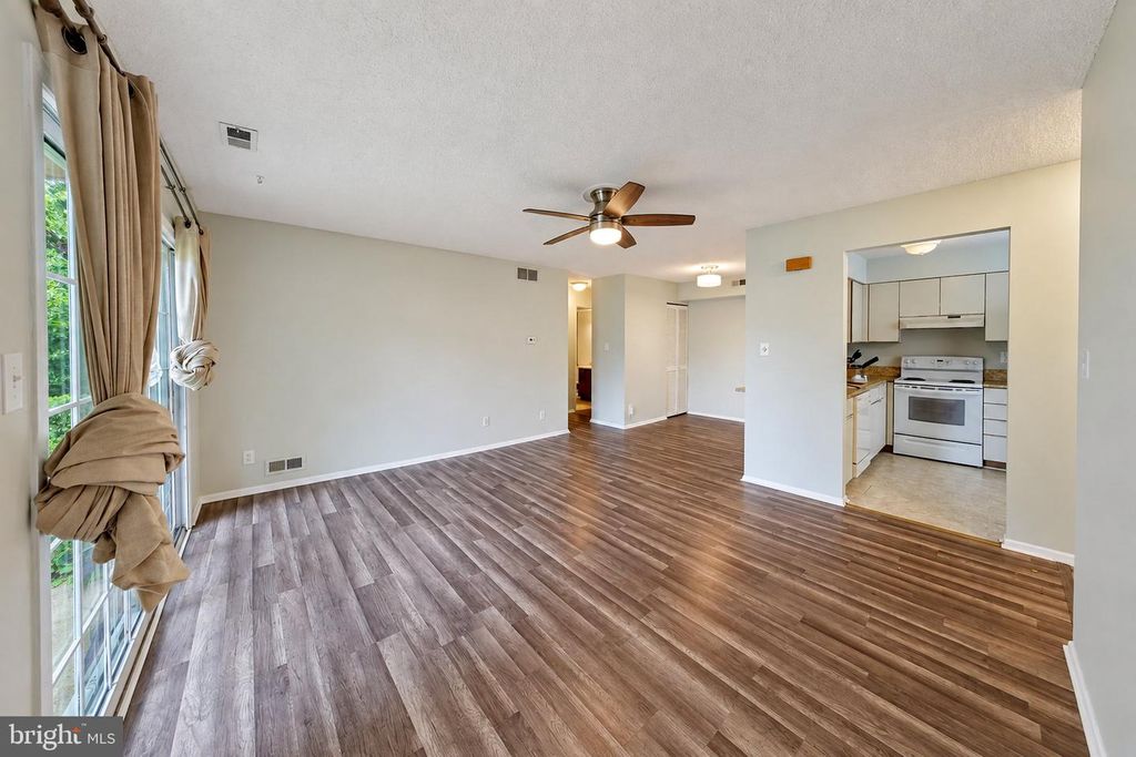 330-A WILLOW TURN, MOUNT LAUREL, NJ 08054 — photo 3