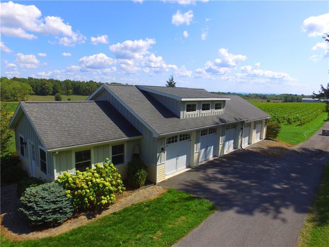 65 White Springs Lane, Geneva Town, NY 14456