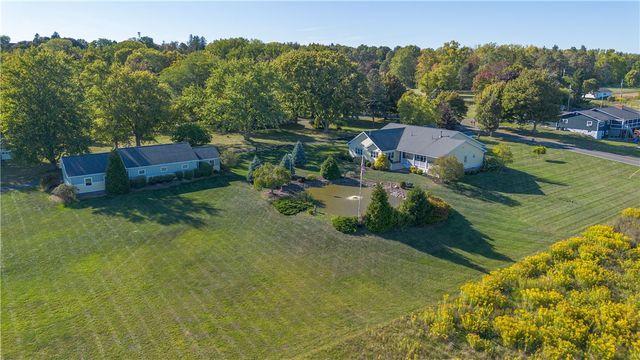 65 White Springs Lane, Geneva Town, NY 14456