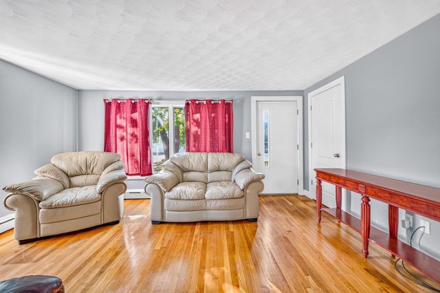 121 High Street, Billerica, MA 01862
