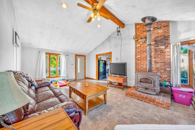121 High Street, Billerica, MA 01862