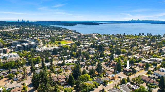 821 4th Street, Kirkland, WA 98033