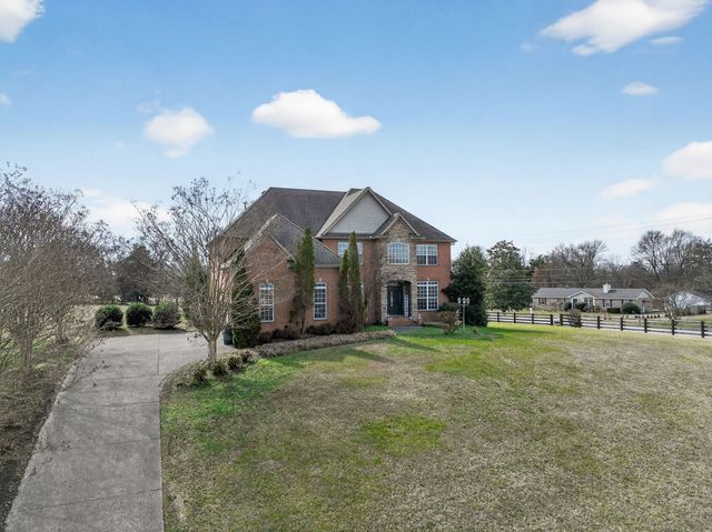 5000 Magnolia Estates Blvd, Mount Juliet, TN 37122