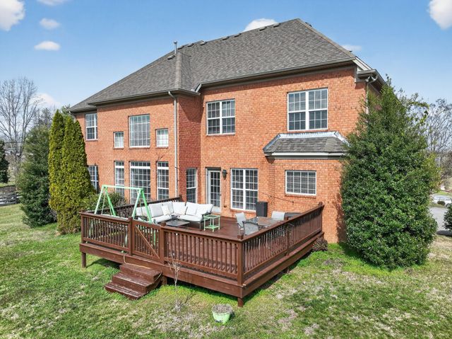 5000 Magnolia Estates Blvd, Mount Juliet, TN 37122