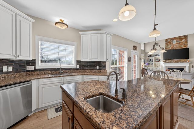 5000 Magnolia Estates Blvd, Mount Juliet, TN 37122