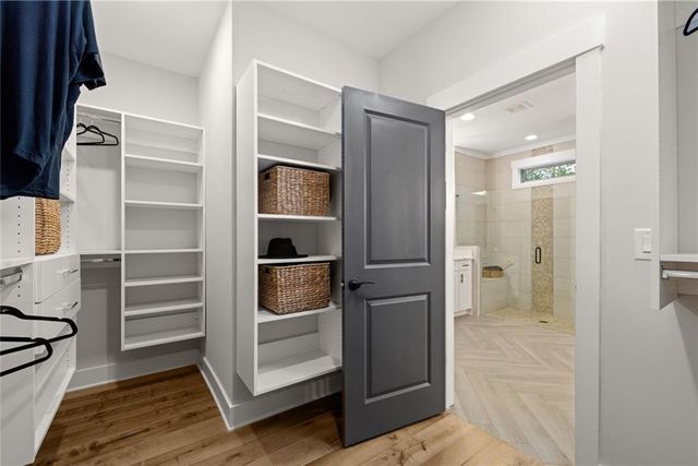 782 Brooke View Drive, Canton, GA 30115