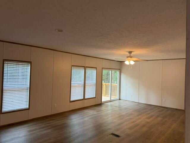 1323 Pleasure Drive, Summerton, SC 29148