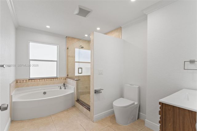 405 SE 4th Ter, Dania Beach, FL 33004