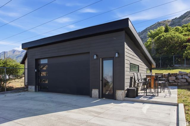 4078 N FOOTHILL DR, Provo, UT 84604