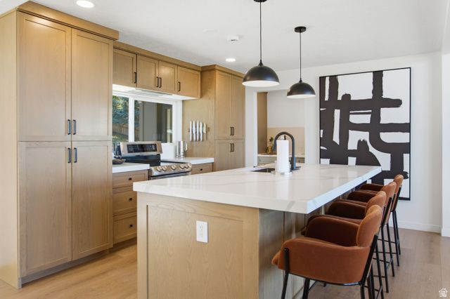 4078 N FOOTHILL DR, Provo, UT 84604