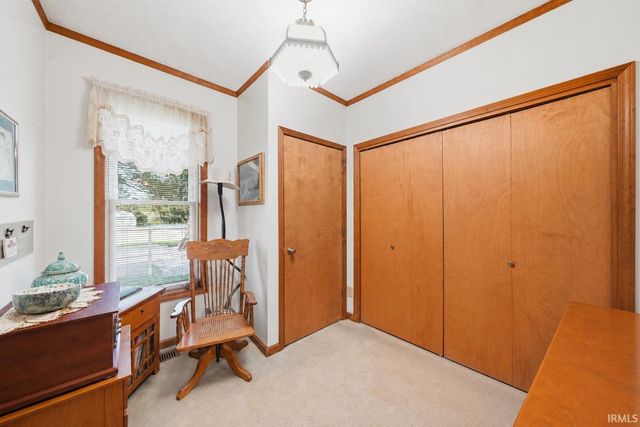 11722 N River Road, New Haven, IN 46774
