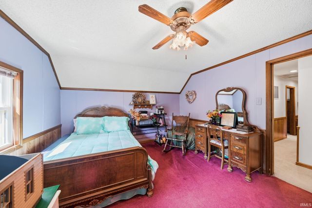 11722 N River Road, New Haven, IN 46774