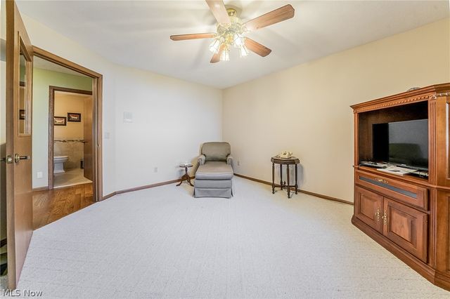 6276 Coldstream, Highland Heights, OH 44143
