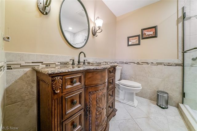 6276 Coldstream, Highland Heights, OH 44143