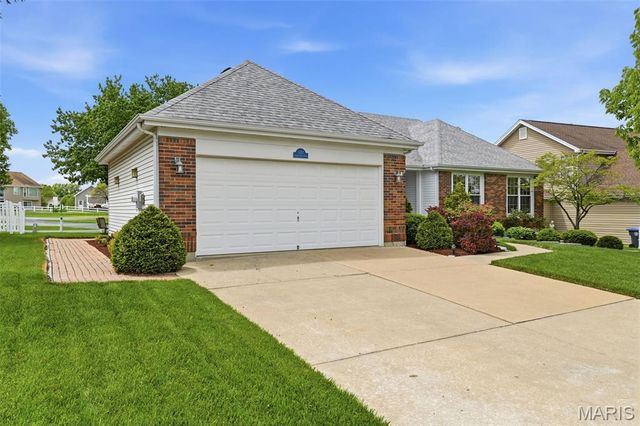 1357 Crooked Stick Drive, O'fallon, MO 63366