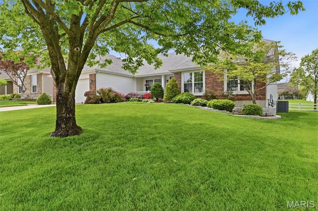 1357 Crooked Stick Drive, O'fallon, MO 63366