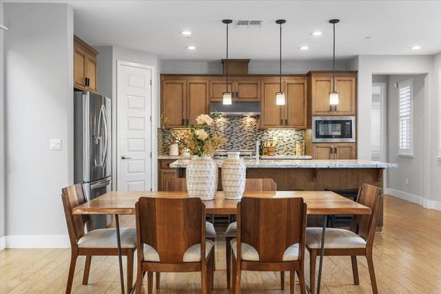 406 406 Mosley, Alameda, CA 94501