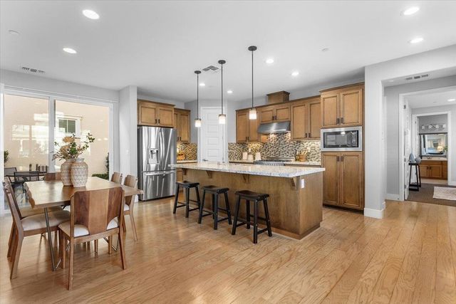 406 406 Mosley, Alameda, CA 94501