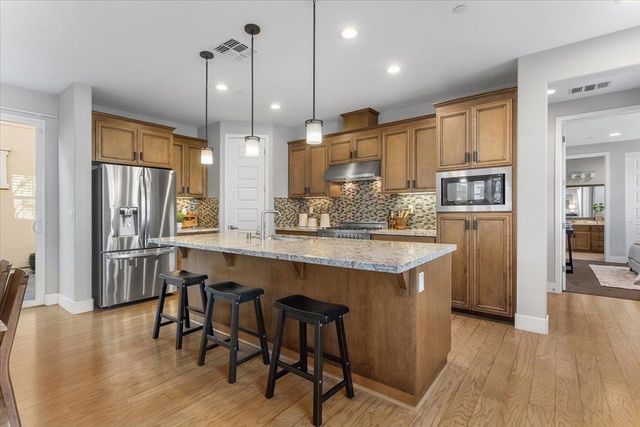 406 406 Mosley, Alameda, CA 94501