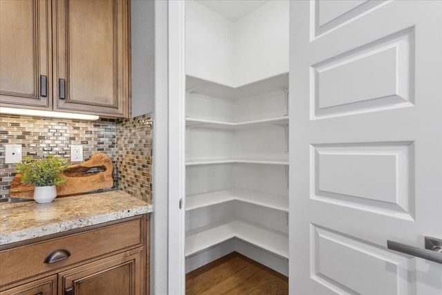 406 406 Mosley, Alameda, CA 94501