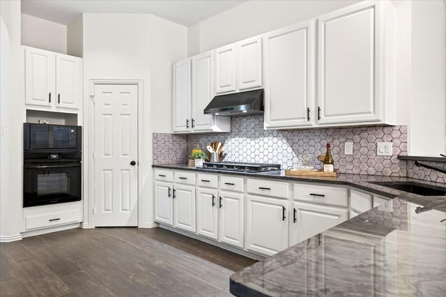 4412 Lansbury Lane, Plano, TX 75093